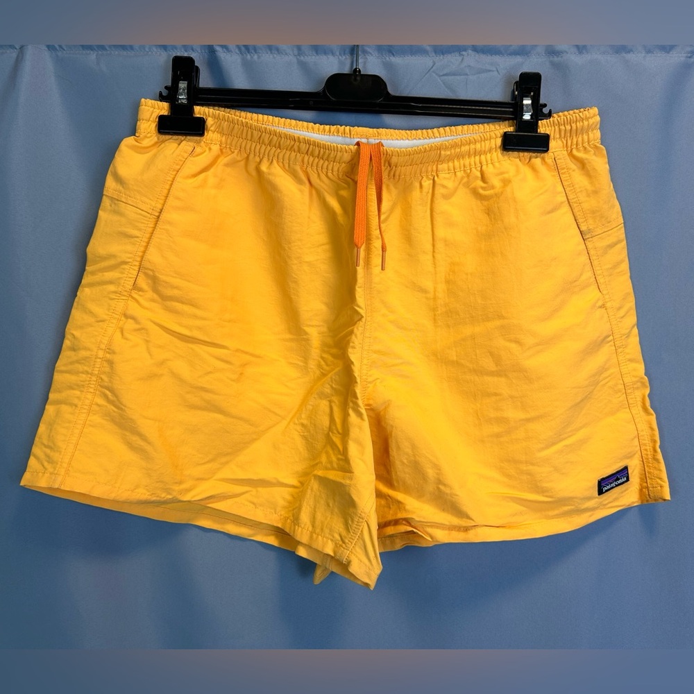 *sold* Women’s Patagonia Baggies shorts